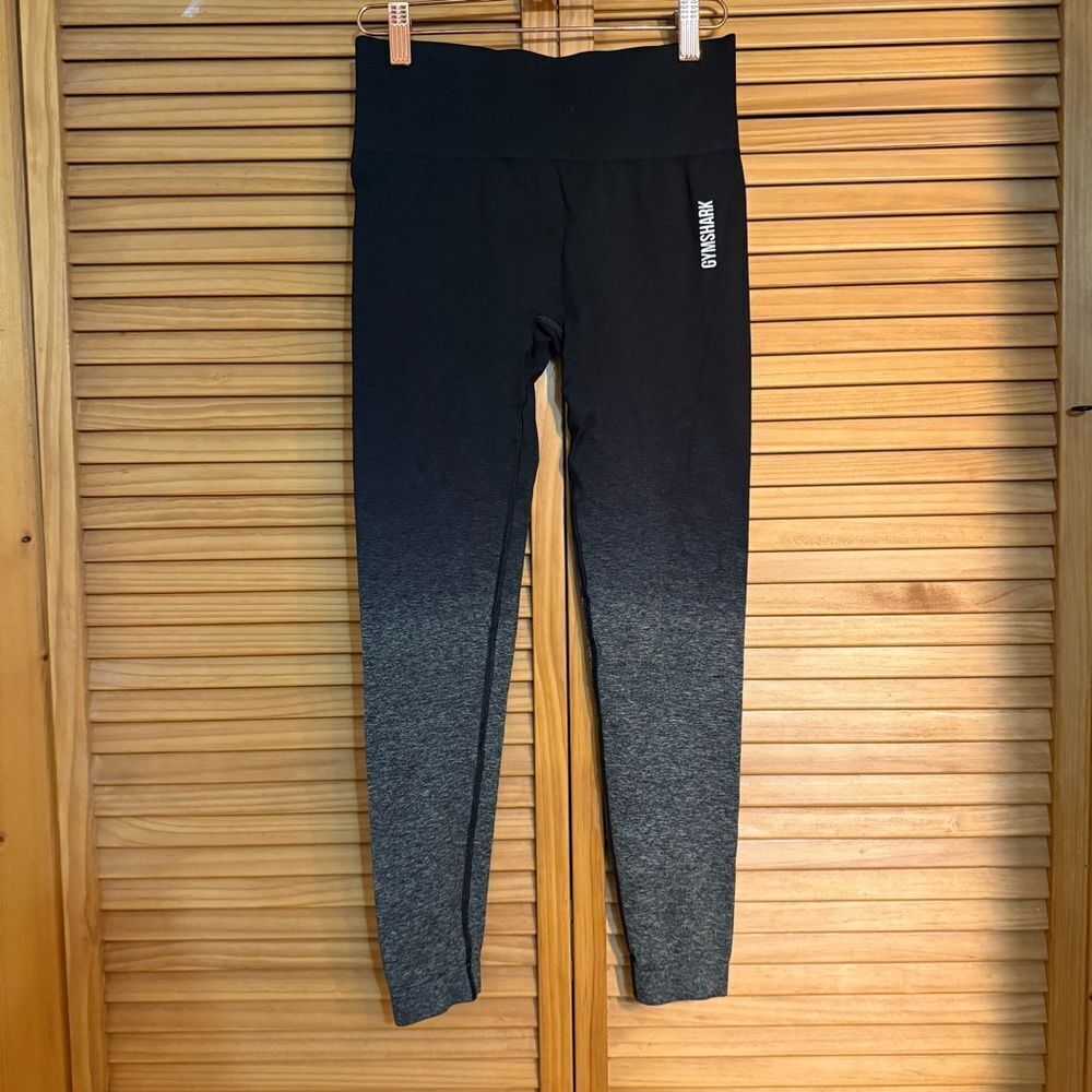 Gymshark high rise  Black and Gray Leggings size small